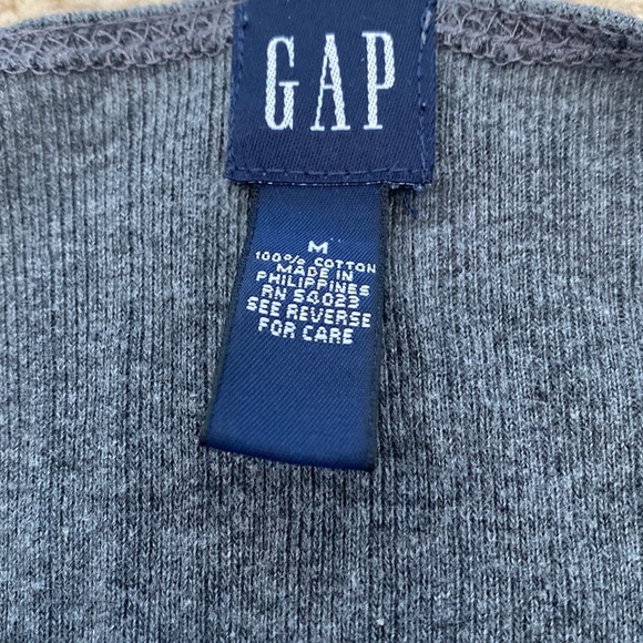 GAP Gray Ribbed Cardigan Sweater - Picture 3 of 5